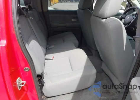 2007 Dodge Dakota Slt z USA, uszkodzony, nr VIN 1D7HW48J87S268904